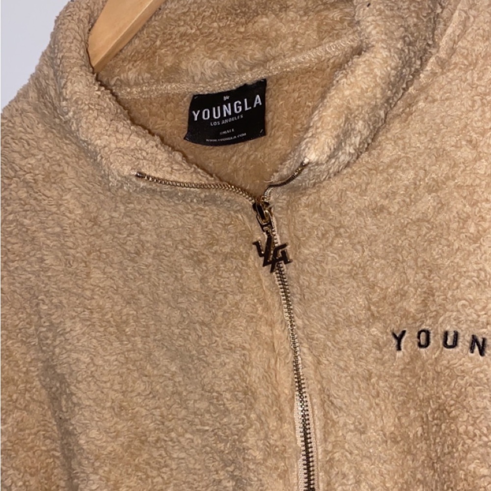 Young La teddy sweatshirt